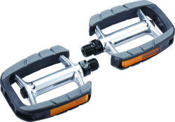 BBB Trekking Pedal Alu-Kunststoff CrMo Achse, silber-grau, mit Reflektoren