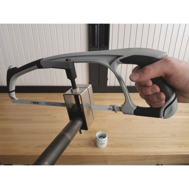 VAR Metallsägebogen mit einem Mi-Metall-Sägeblatt 300 mm DV-12800