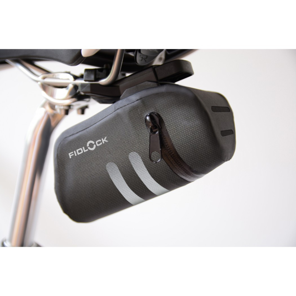 Fidlock Push Saddle Bag 600 ml, kleine wasserdichte Satteltasche für Werkzeug, Flickzeug etc. inkl. Push ...
