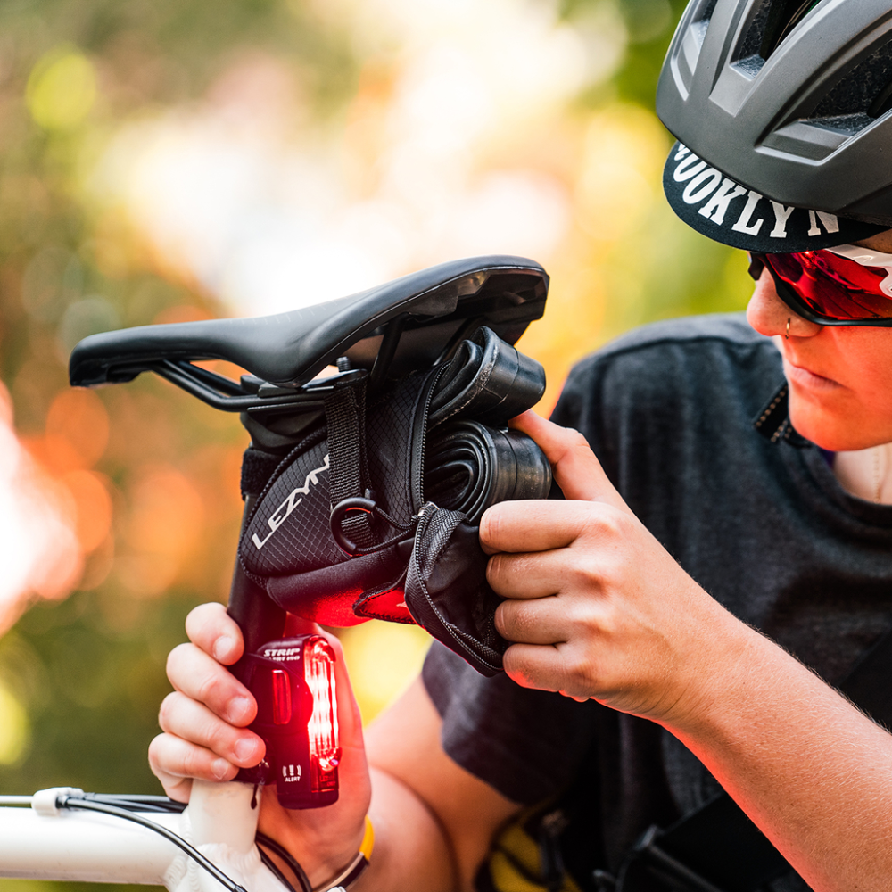 Lezyne   M-Caddy Loaded