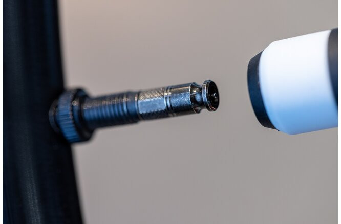 Schwalbe Tubeless Ventil Clik Valve 80 mm Set à 2 Stück schwarz