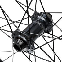 Shimano Laufrad vorne XT WH-M8200 27.5" Tubeless 110mm Center-Lock E-Thru