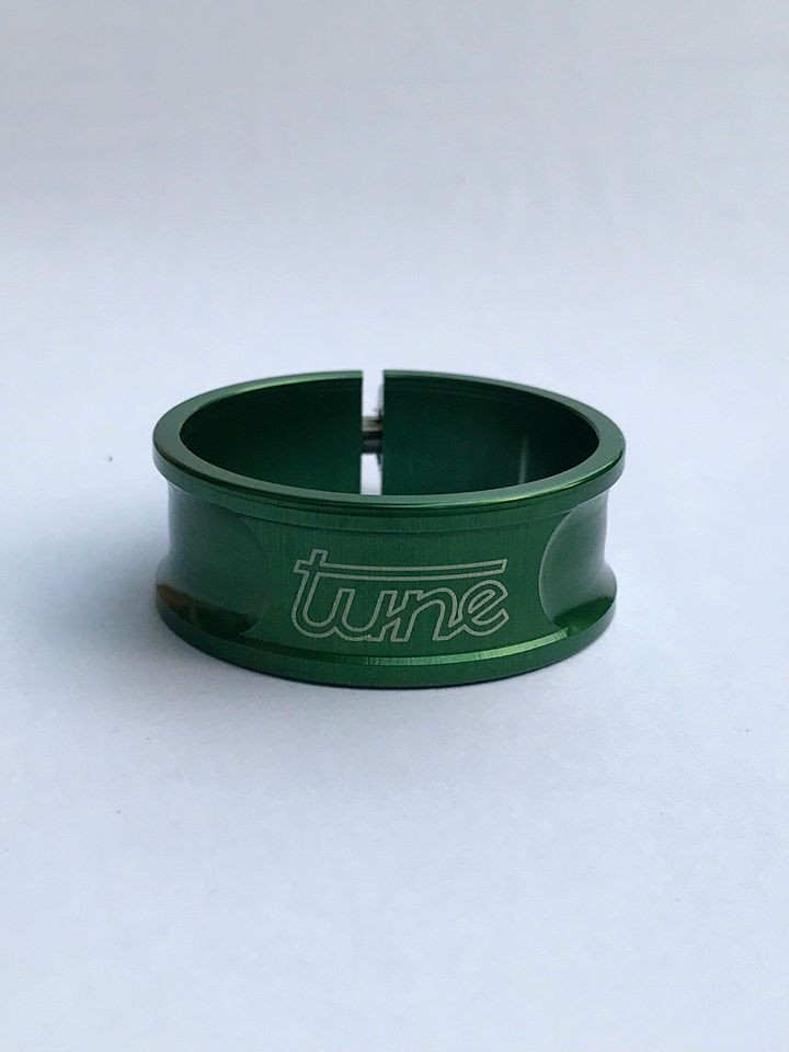 Tune Schraubwürger, Sattelklemme zum Schrauben, Durchmesser 30.0mm, dunkelgrün