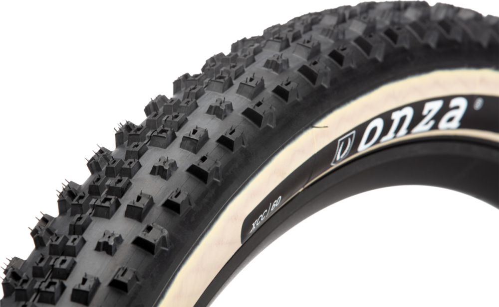 Onza Svelt Pneu 29x2.30